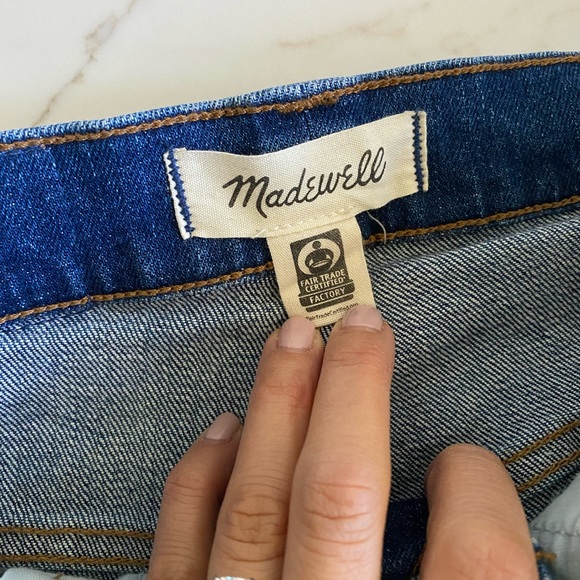 Madewell Classic Straight Jeans size 23 - Picture 9 of 13